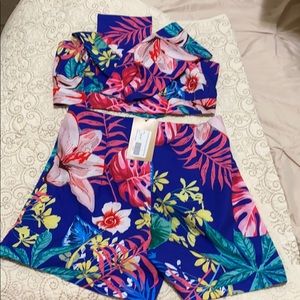 Hawaiian two piece set